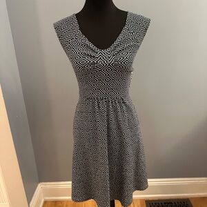 Anthropologie Blue and White Open-Back Patterned Dress
